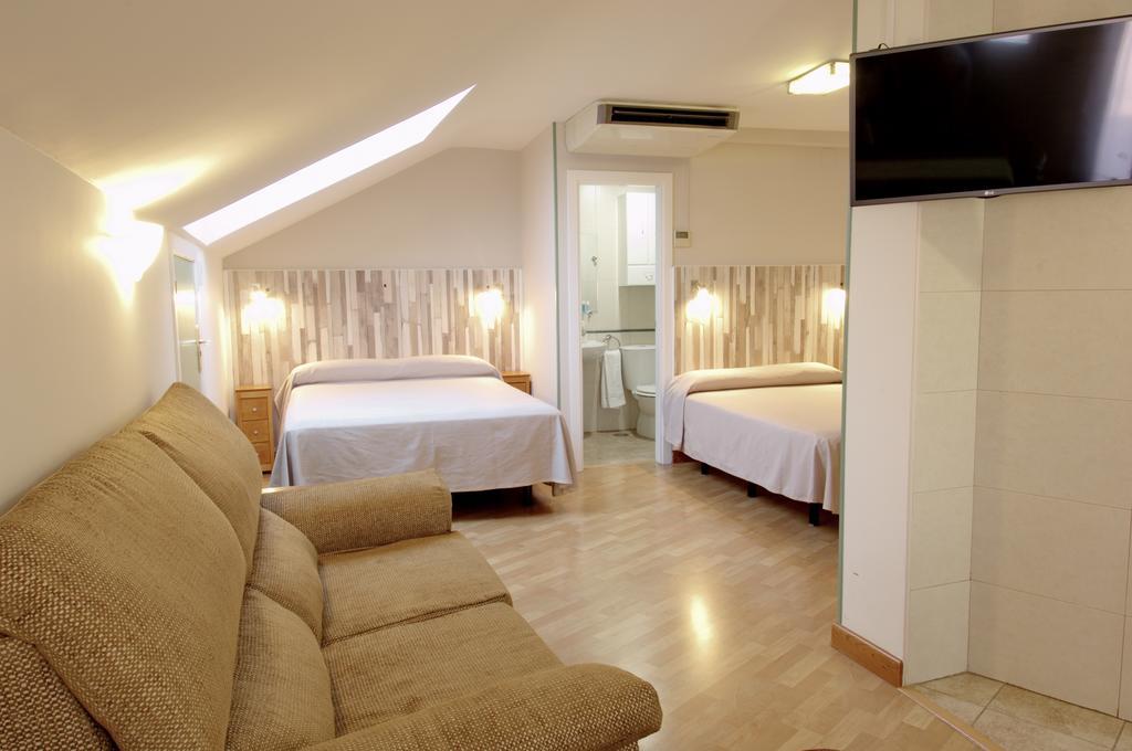 Hotel Apartamentos Aralso เซโกเวีย ภายนอก รูปภาพ
