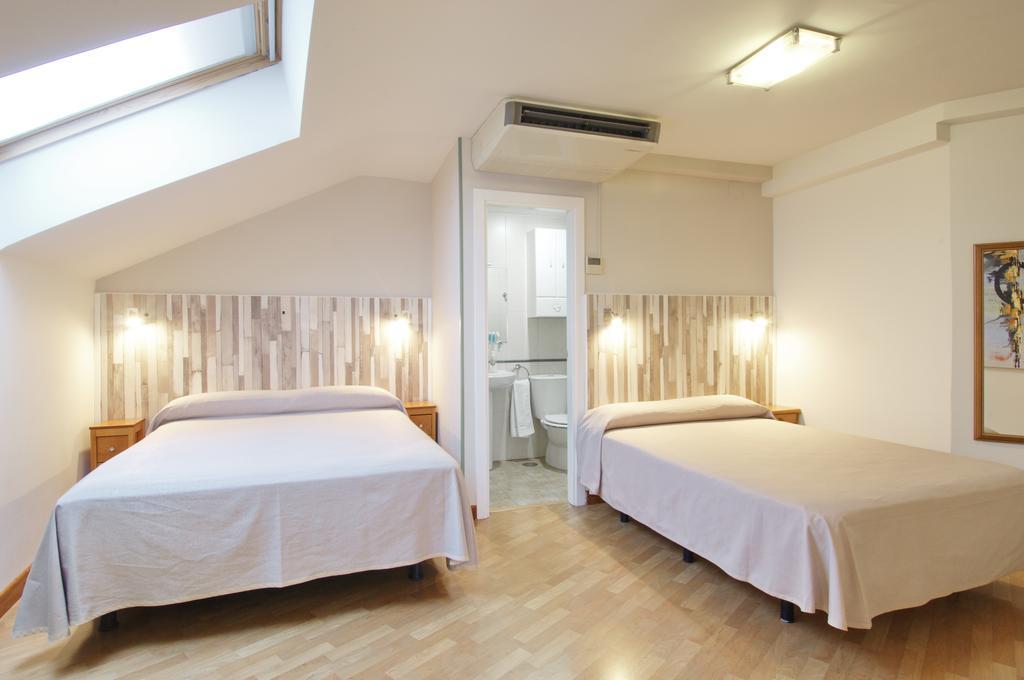 Hotel Apartamentos Aralso เซโกเวีย ภายนอก รูปภาพ