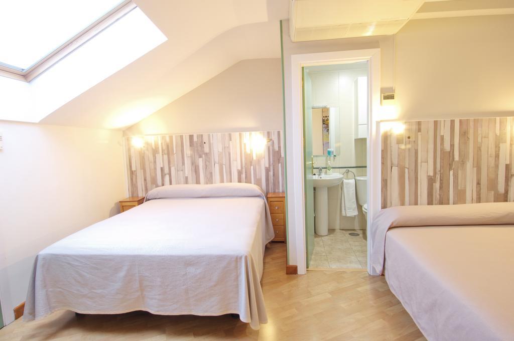 Hotel Apartamentos Aralso เซโกเวีย ภายนอก รูปภาพ