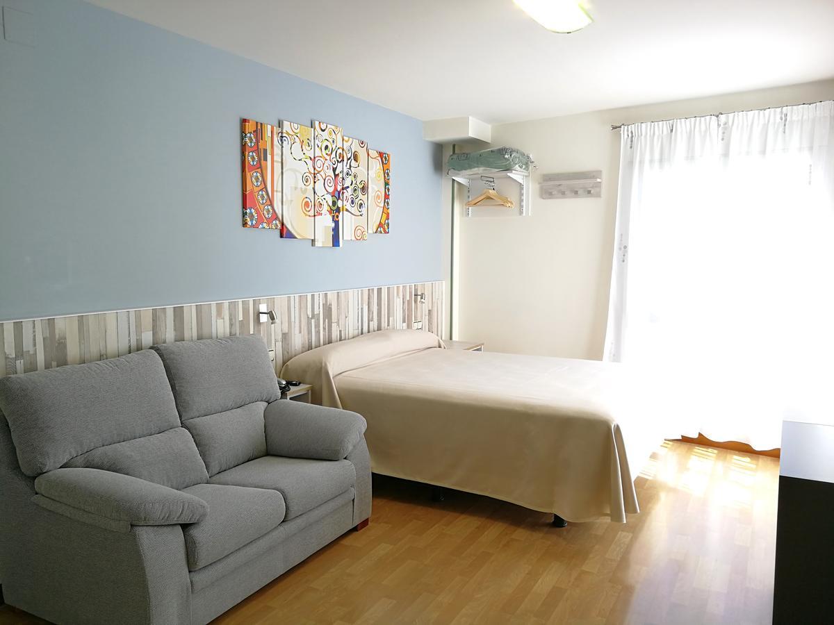 Hotel Apartamentos Aralso เซโกเวีย ภายนอก รูปภาพ