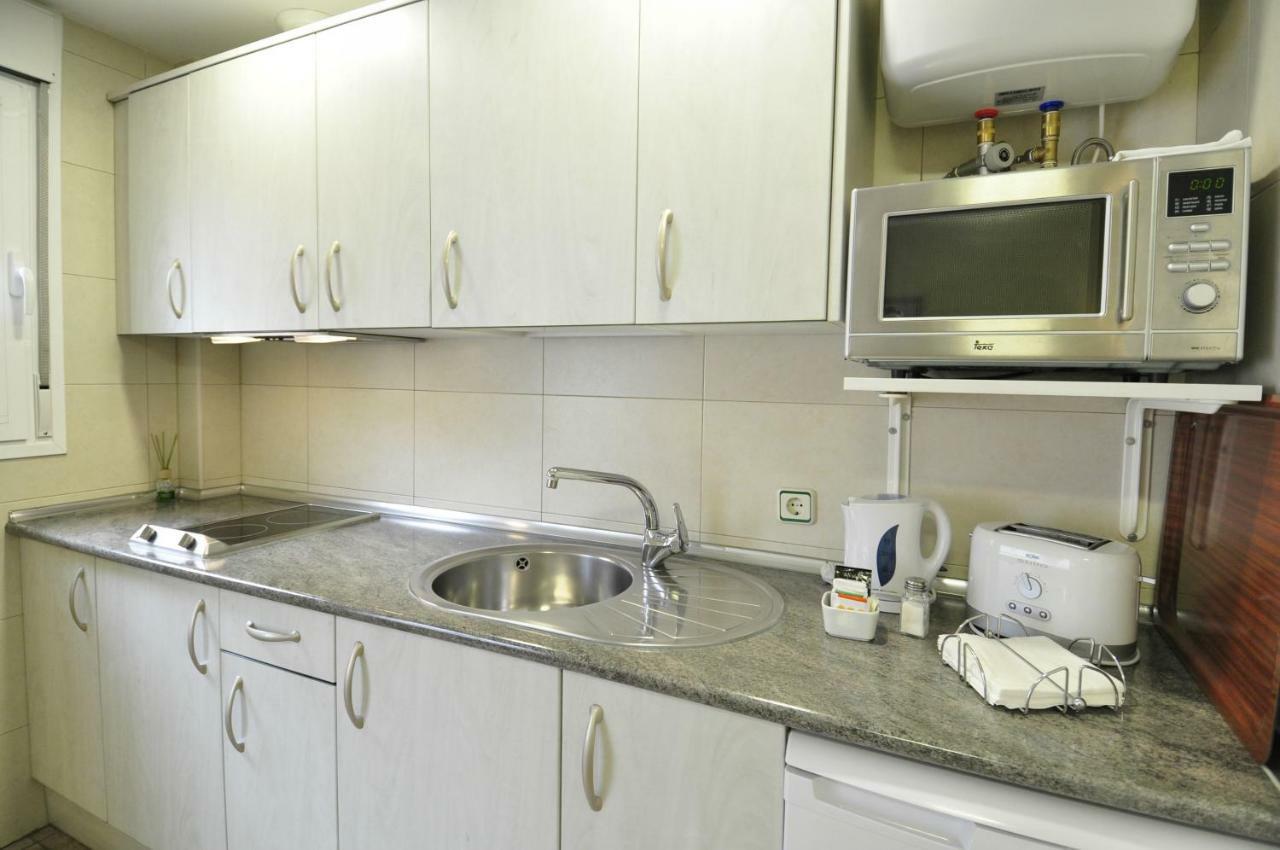 Hotel Apartamentos Aralso เซโกเวีย ภายนอก รูปภาพ