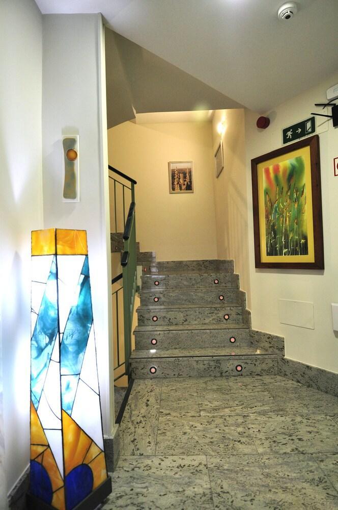 Hotel Apartamentos Aralso เซโกเวีย ภายนอก รูปภาพ